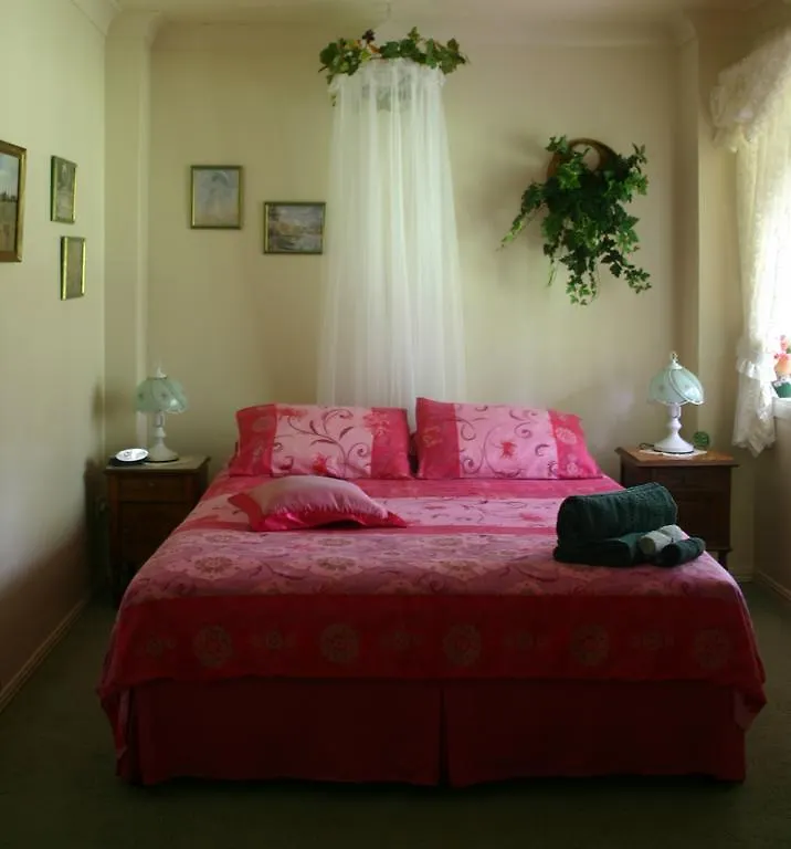 Riviera Bed & Breakfast Gold Coast