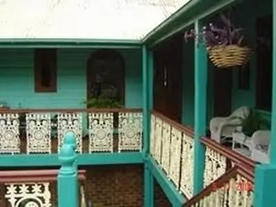 Riviera Bed & Breakfast Gold Coast